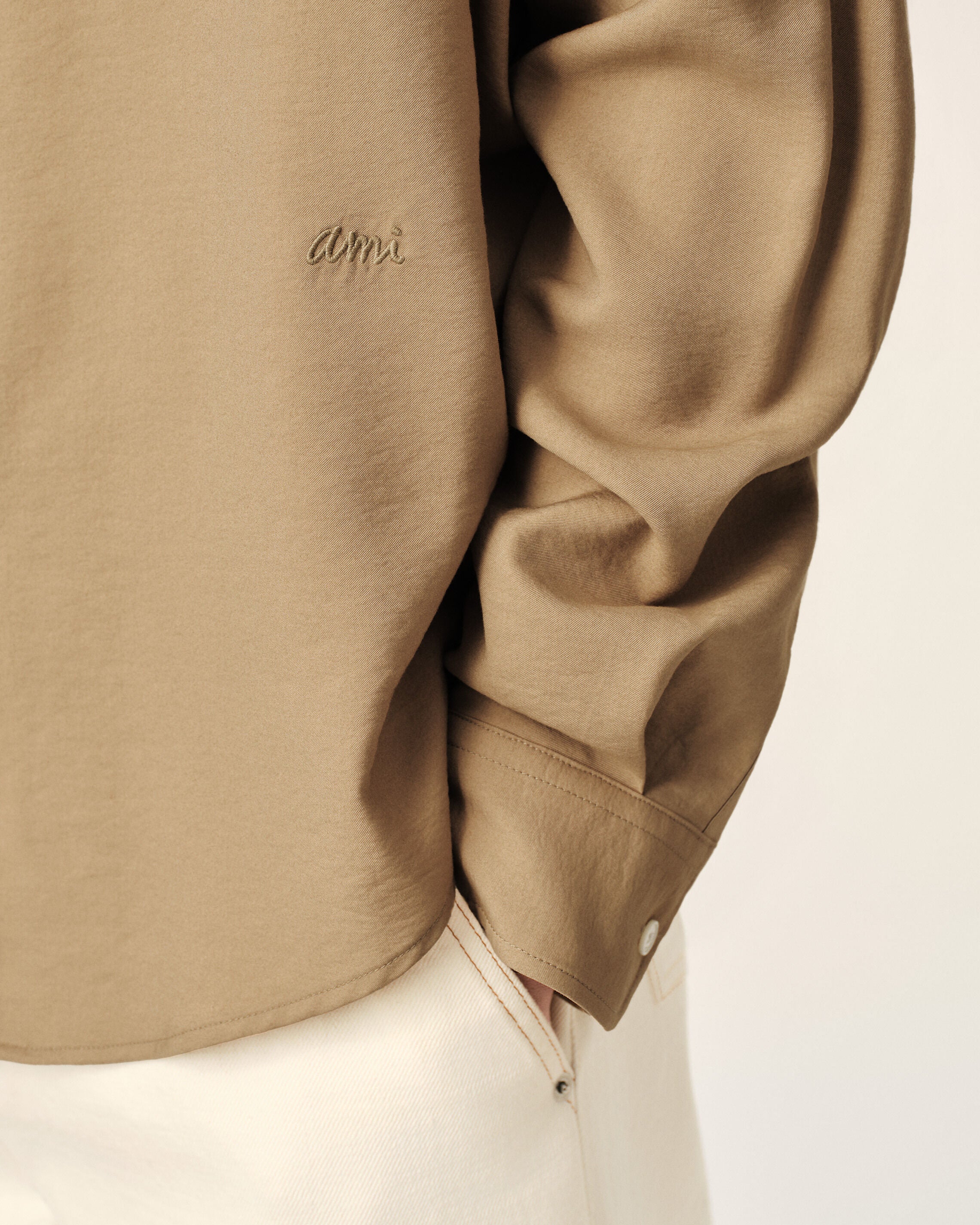 Beige boxy viscose twill shirt - 4