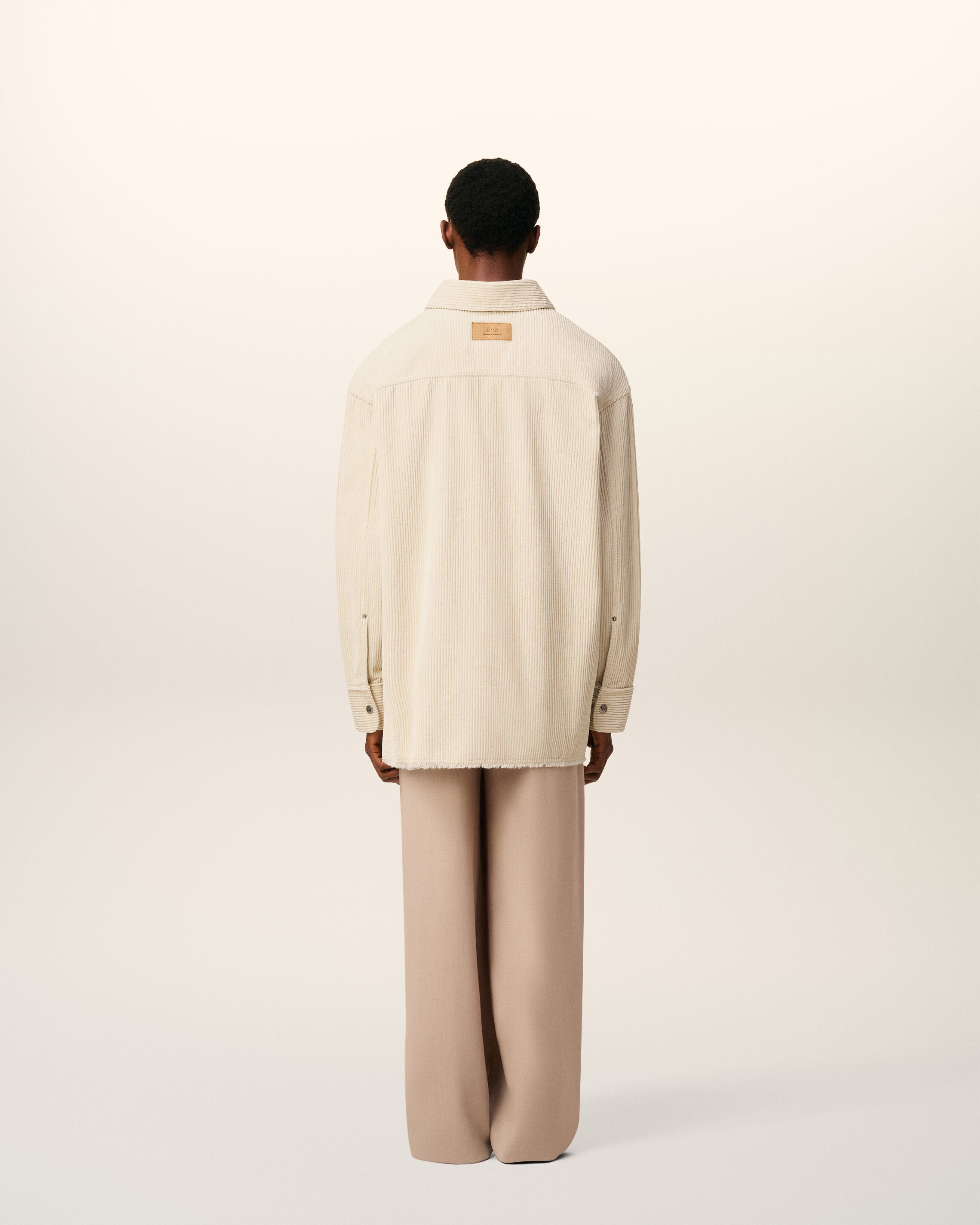 ホワイト コットンコーデュロイ サイドスリット オーバーシャツ