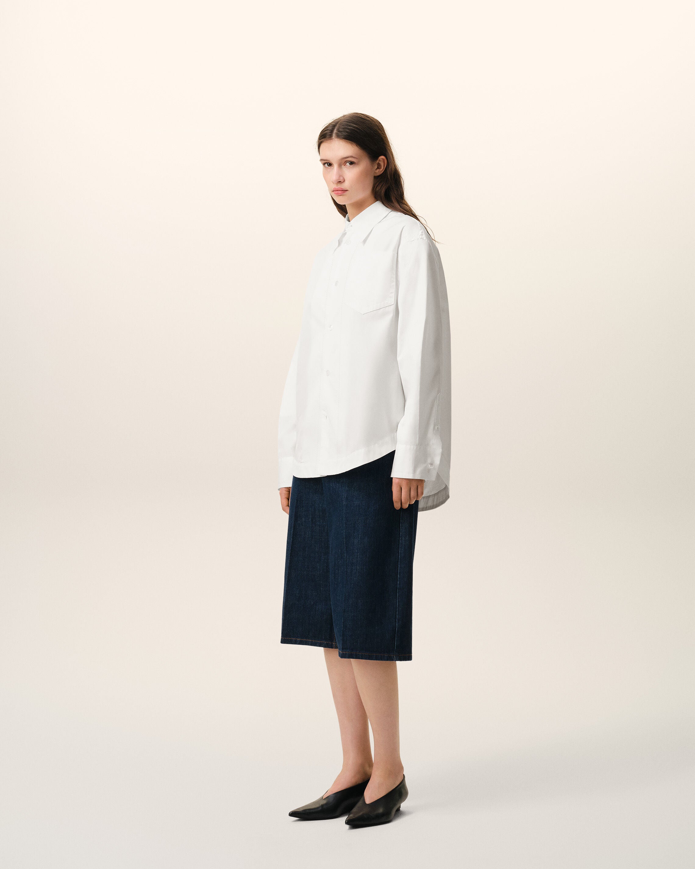 White Cotton Sharp Collar Ami De Coeur Wide Shirt - 12