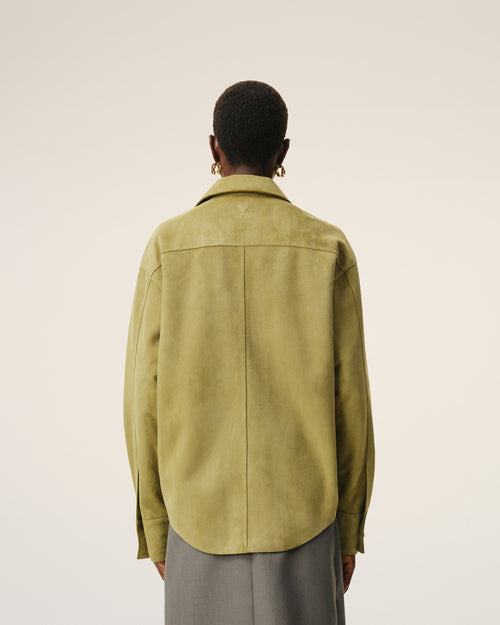 Sobrecamisa con botones de piel de cabra verde - Mujer - 11 - AMI Paris - Ami Paris