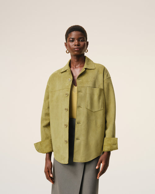 Sobrecamisa con botones de piel de cabra verde - Mujer - 9 - AMI Paris - Ami Paris