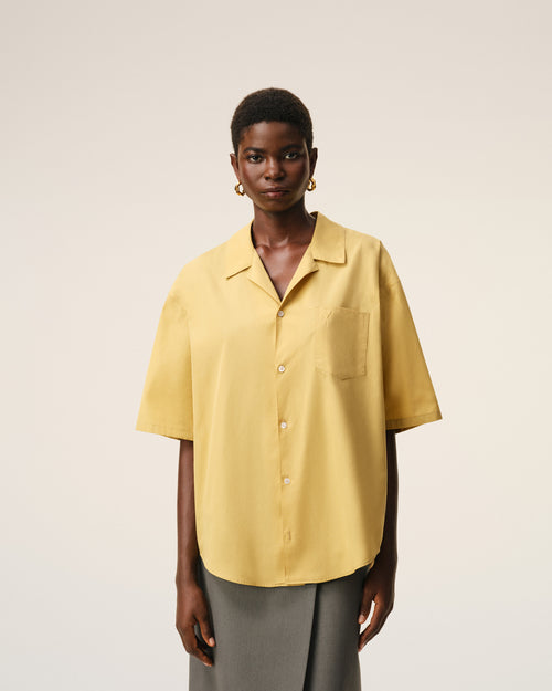 Yellow Cotton Short Sleeve Camp Collar Boxy Shirt - 9 - Ami Paris