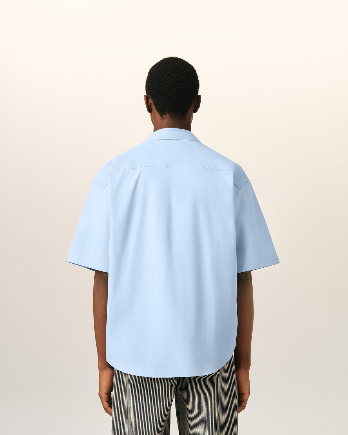Blue boxy cotton short-sleeve shirt with Ami de Coeur tulip - 5