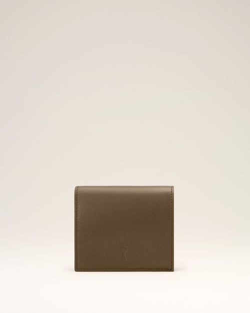 Brown cowhide leather bifold wallet with Ami de Coeur - TRUFFLE - Ami Paris
