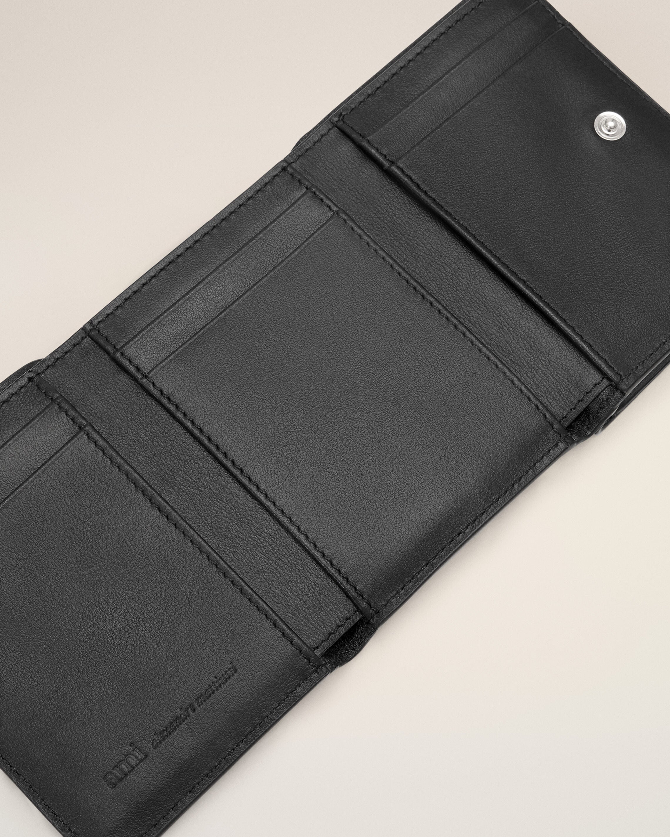 Black cowhide leather trifold wallet with Ami de Coeur - 3