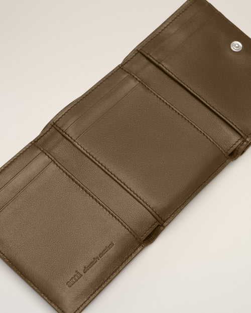 Brown cowhide leather trifold wallet with Ami de Coeur - Man - 3 - AMI Paris - Ami Paris