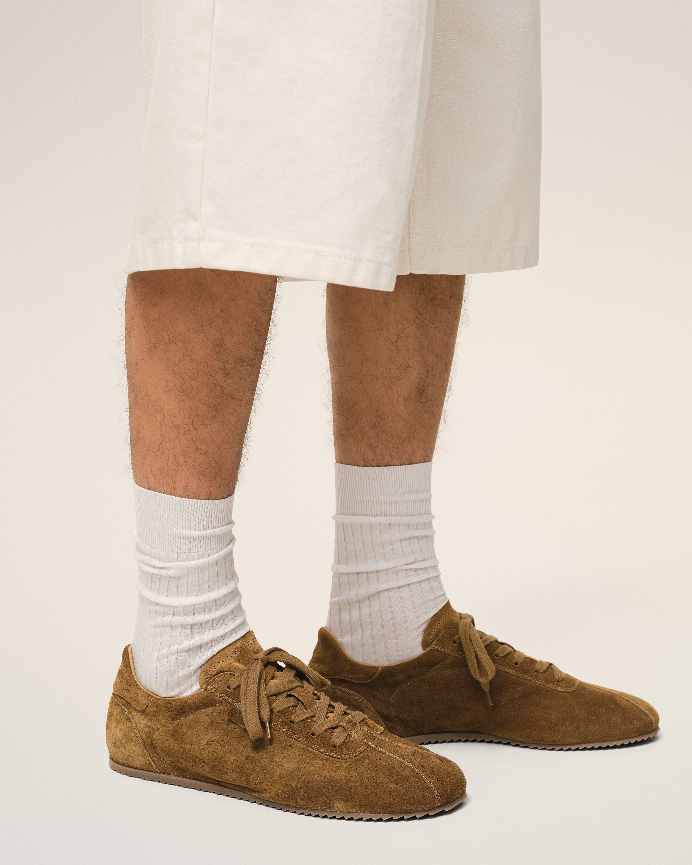 CARAMEL Brown Cow Leather Soft Sneakers | Ami Paris