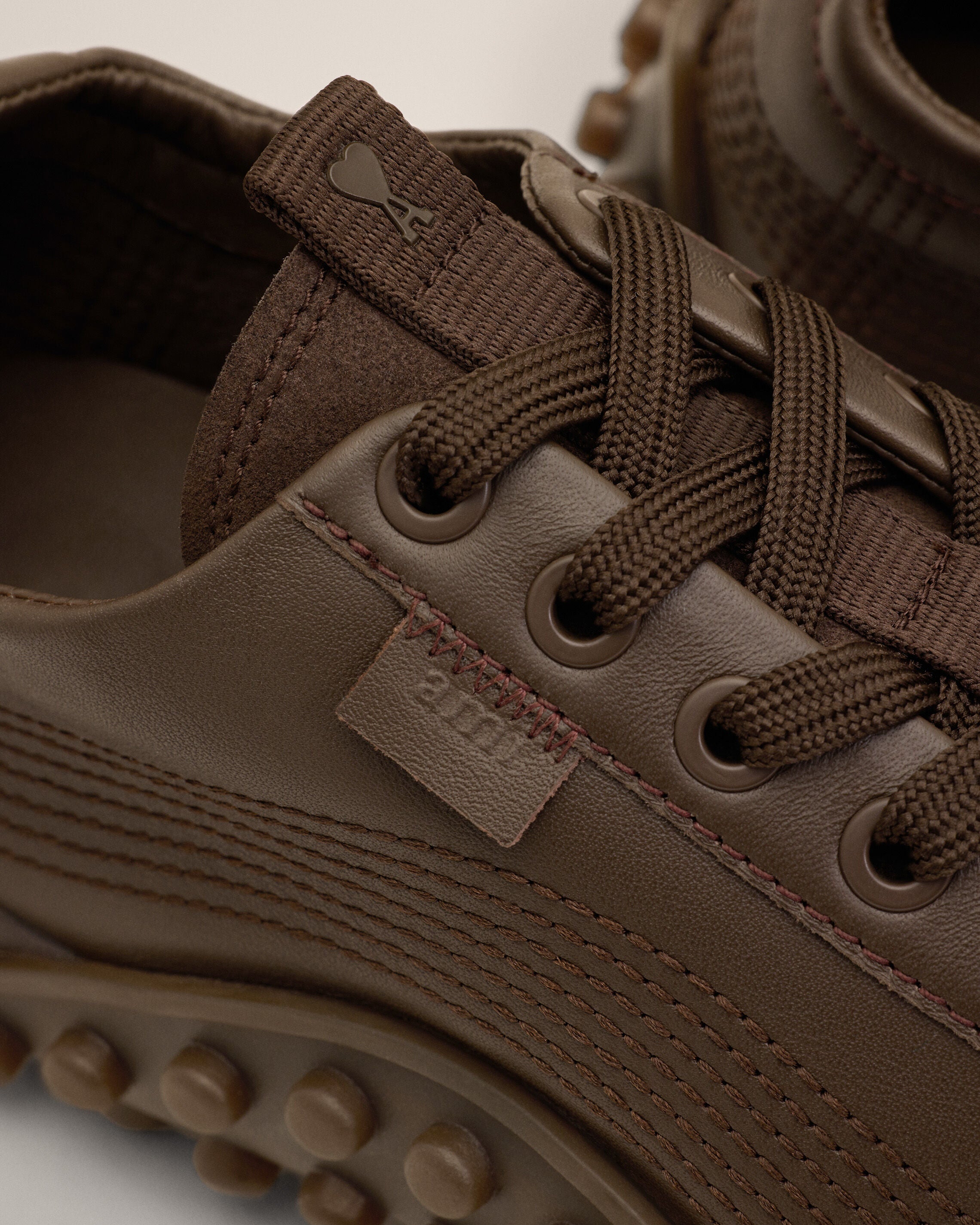 Sneakers Mirage in pelle di vitello marrone - 10
