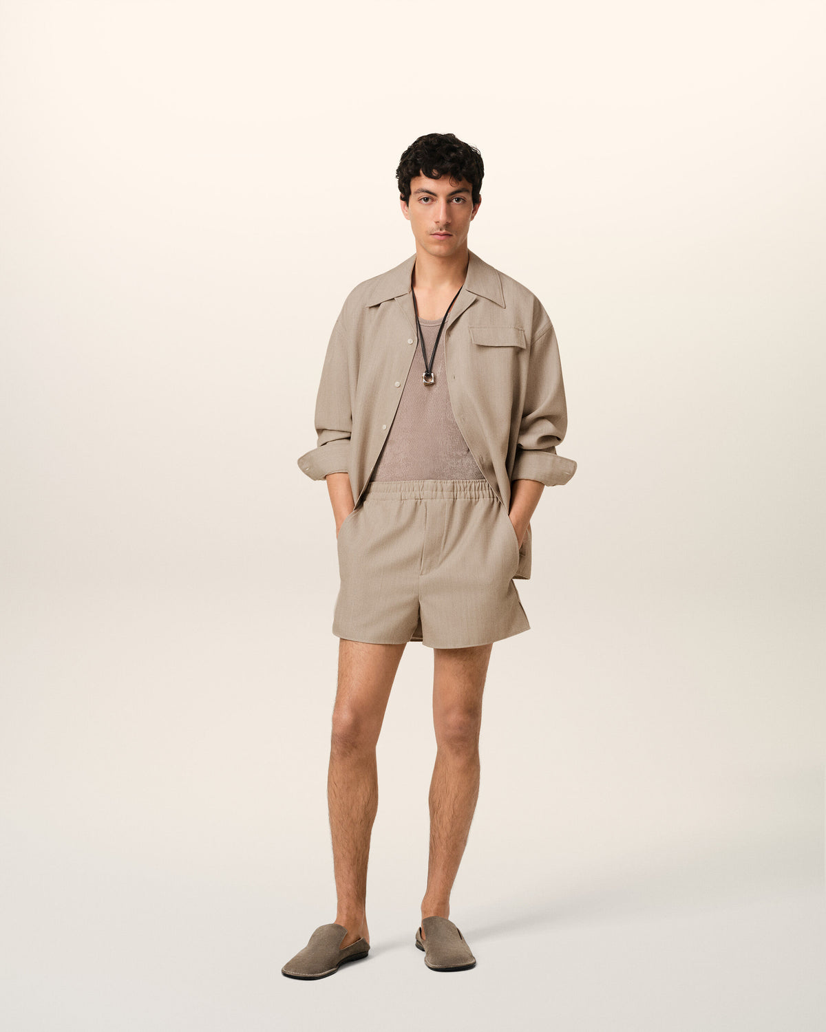 Short Beige Court Elastiqué En Laine - 2
