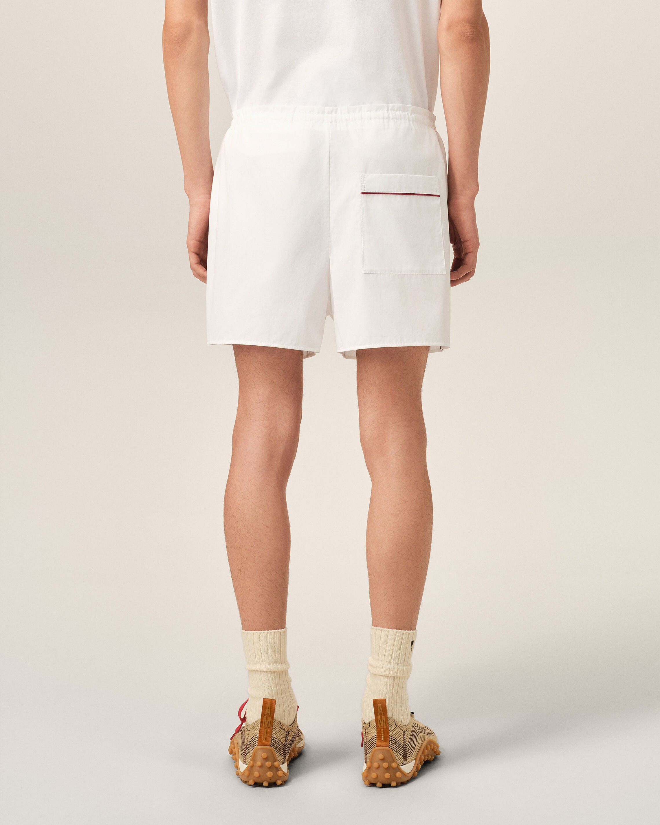 White cotton shorts with Ami de Coeur arrow - 4