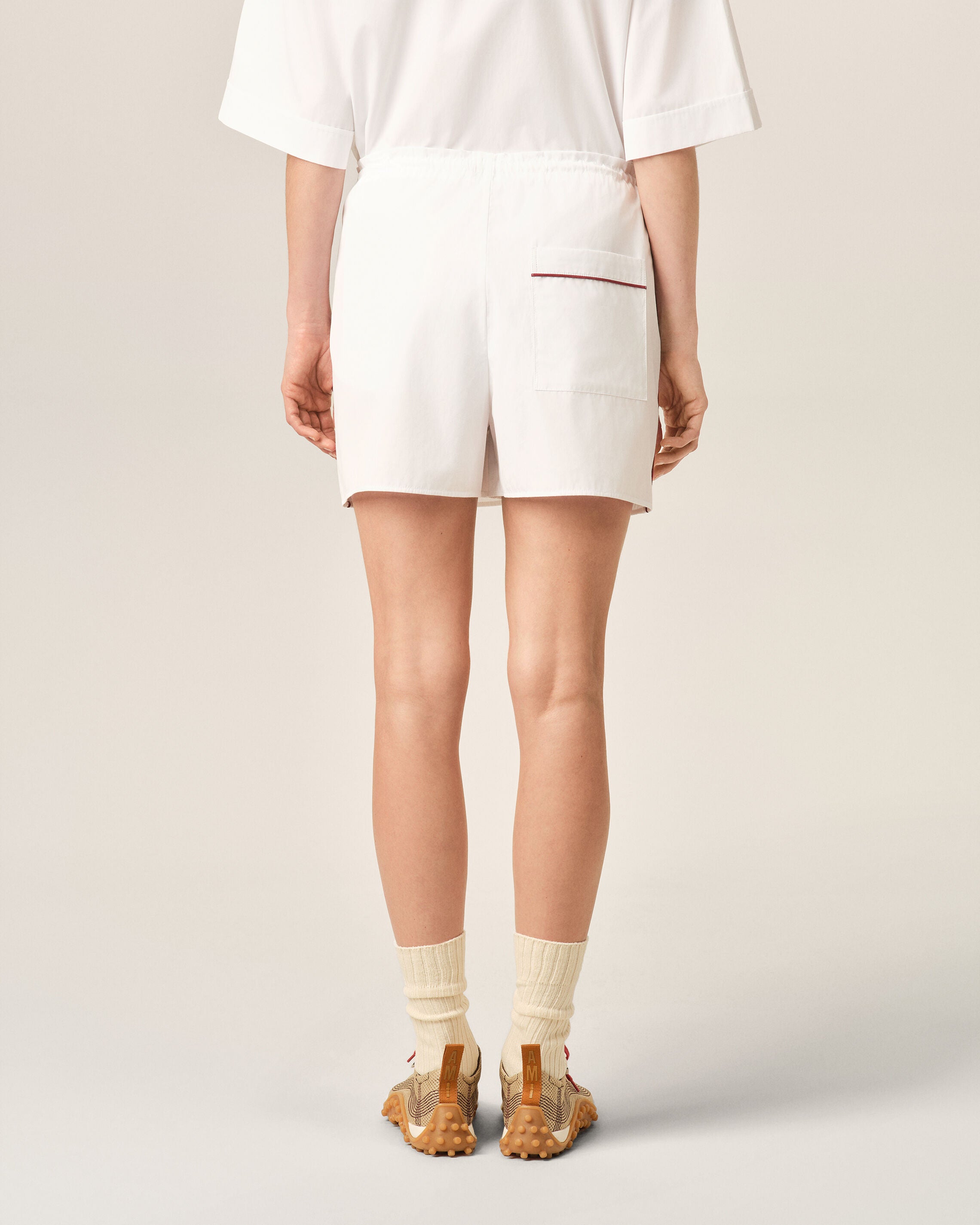 White cotton shorts with Ami de Coeur arrow - 10