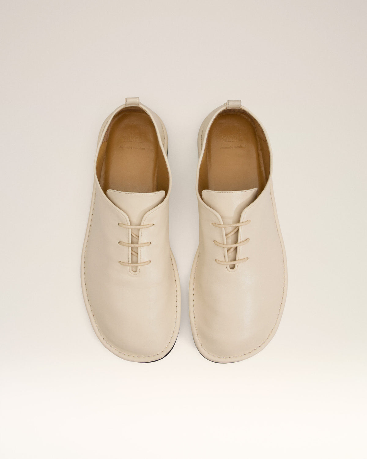 Chaussures One Cut Beiges En Cuir - 10
