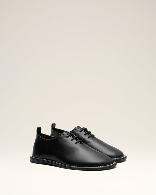 Souliers Derby Midi Noirs en Cuir De Veau - 3 - Ami Paris