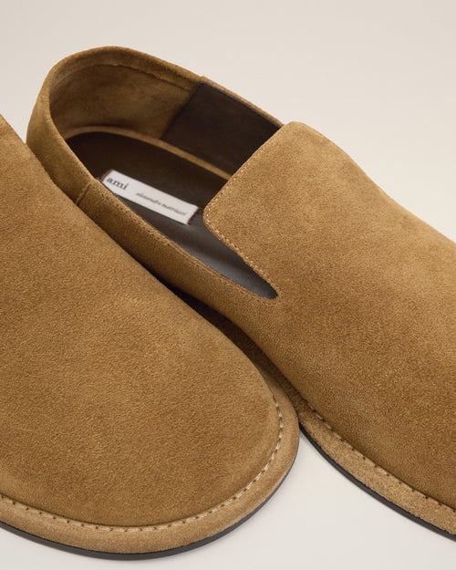 Brown Cow Leather Midi Slippers - Woman - 9 - AMI Paris - Ami Paris