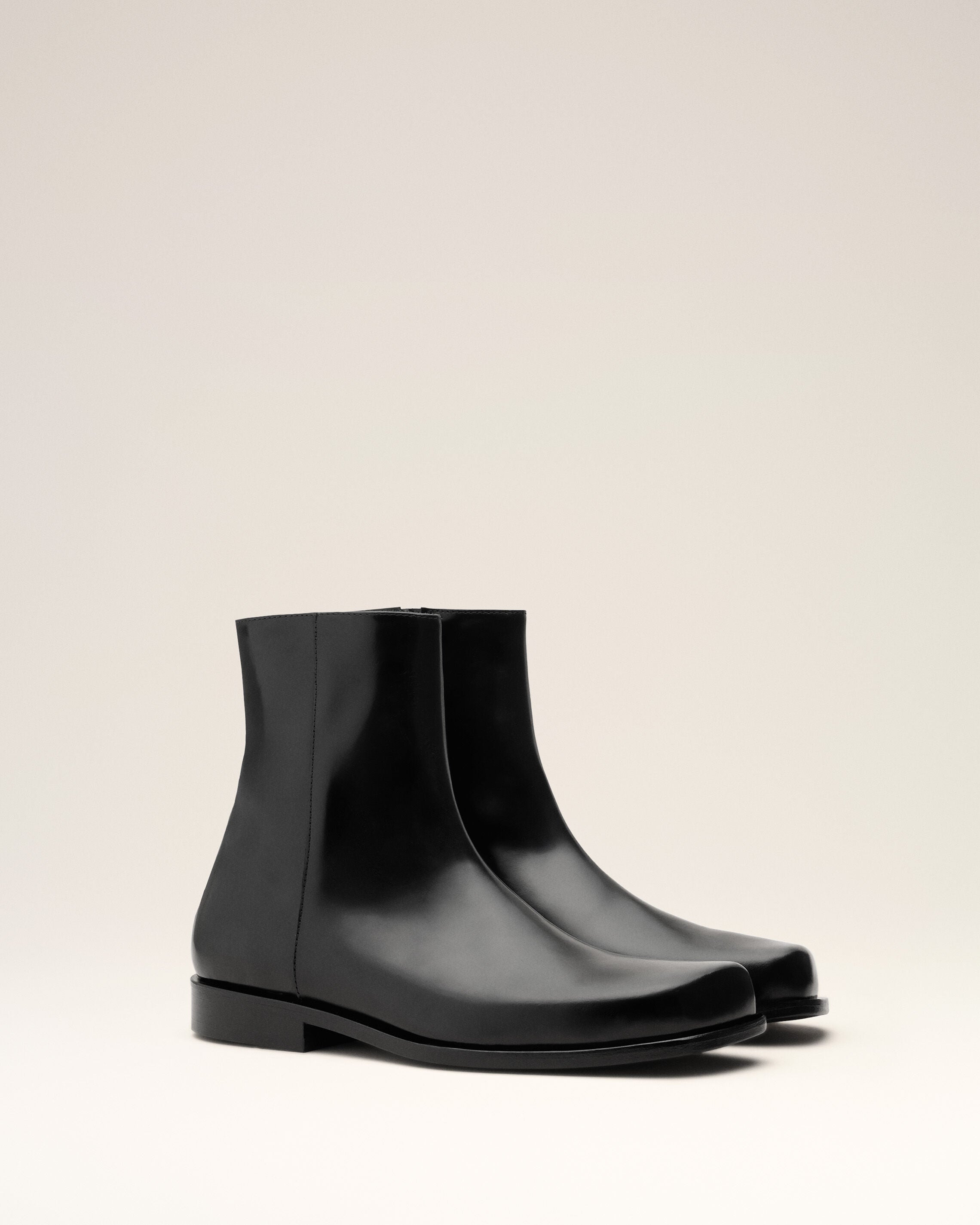 Black Cow Leather Ankle Boots - 9
