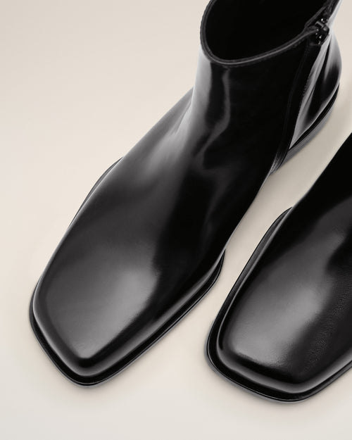 Black Cow Leather Ankle Boots - 5 - Ami Paris