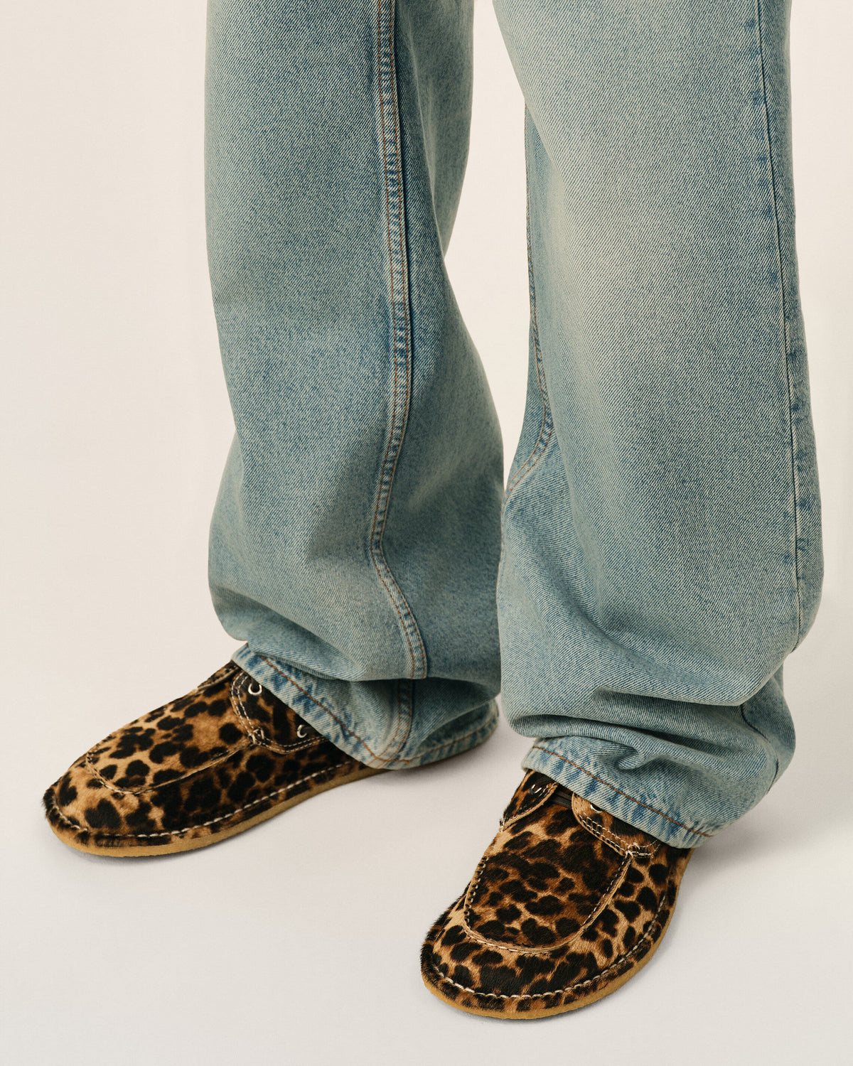 Leopard printed cowhide leather boat shoes - 2