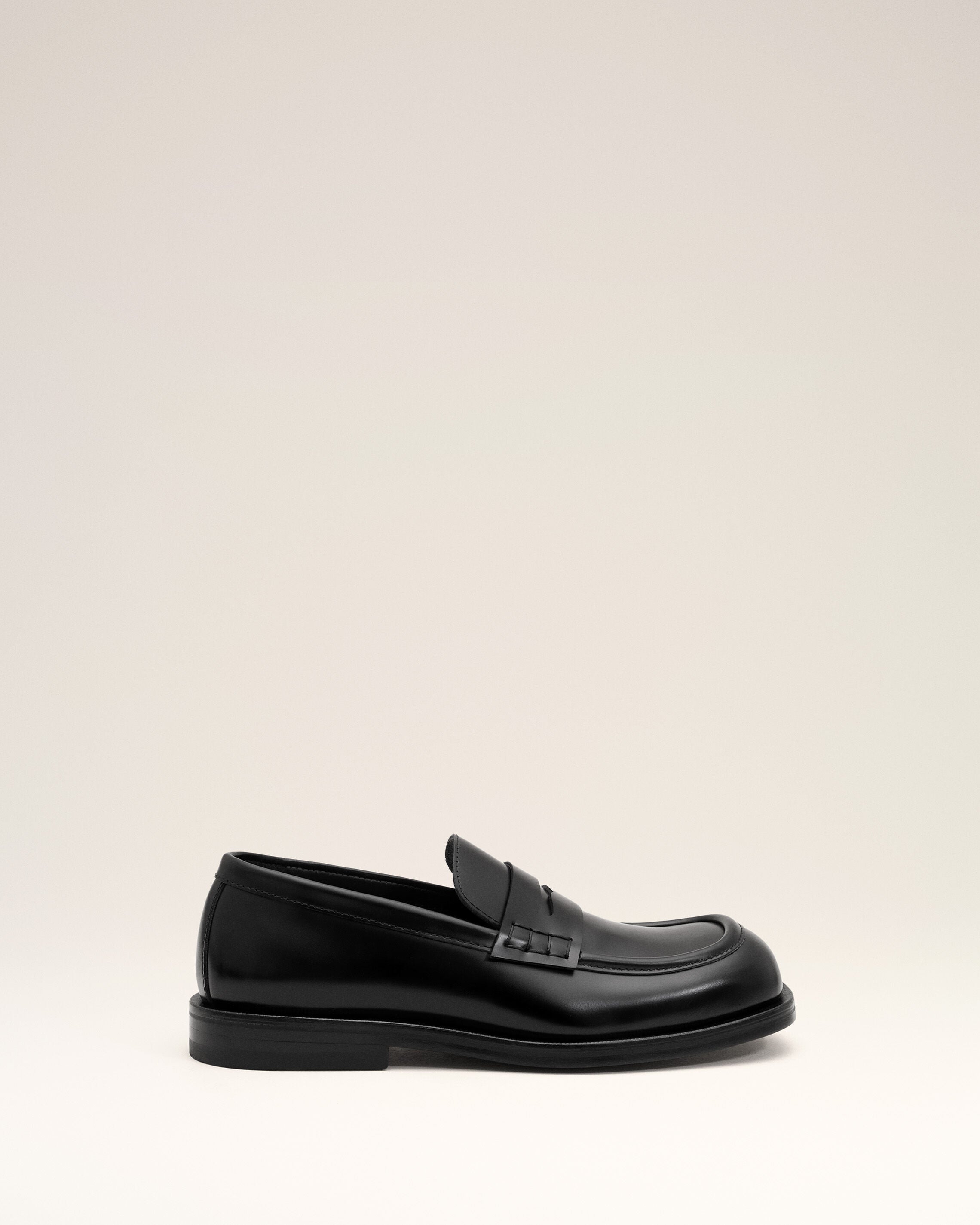 Black cow leather loafers - 1
