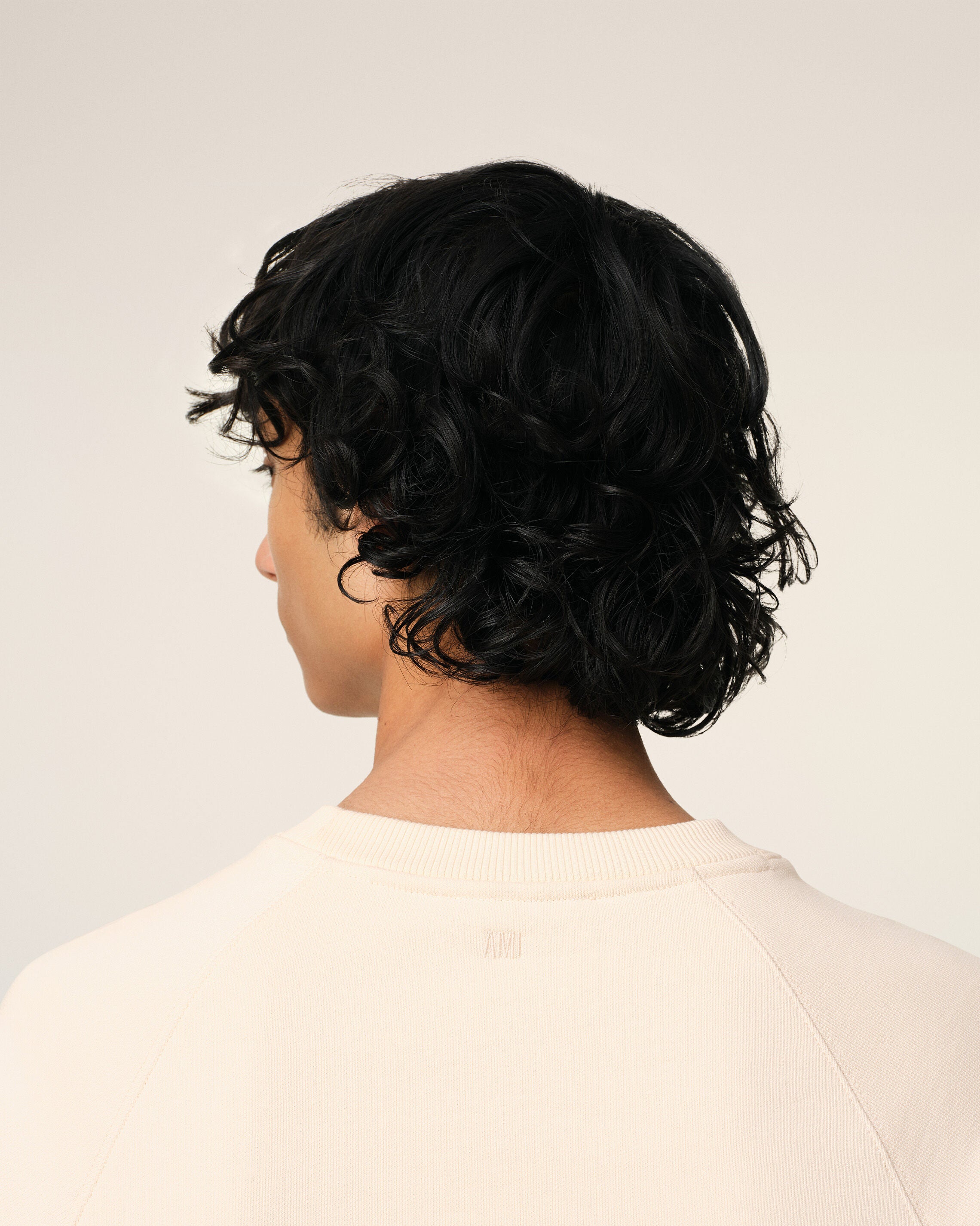 美品！AMI PARIS AMI DE COEUR パッチ スウェット Ami de Coeur パッチ スウェットシャツ 136 | AMI PARIS