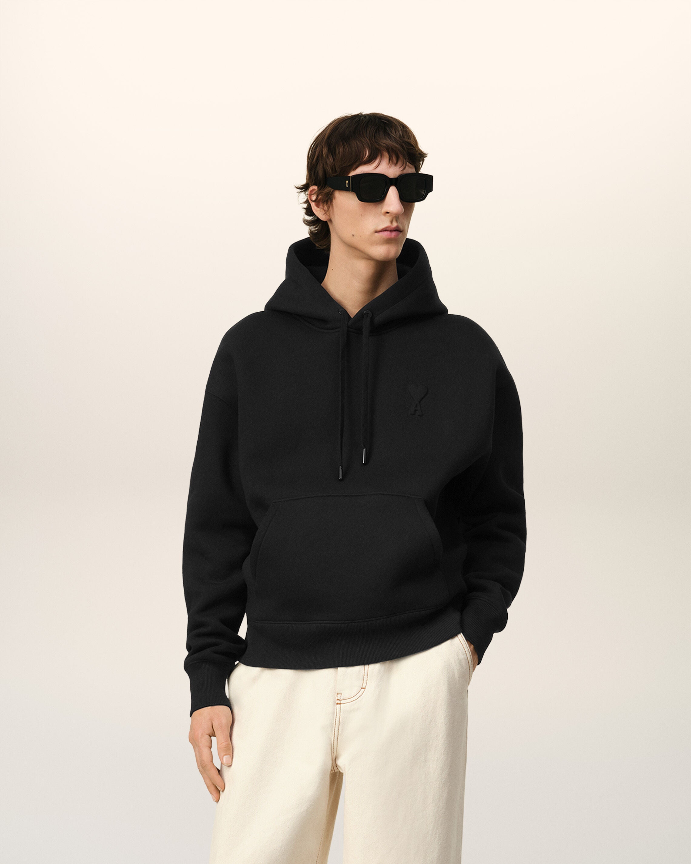 AMI PARIS アミパリ　フーディー　ブラック パーカー Ami De Coeur パーカー ブラック | AMI PARIS