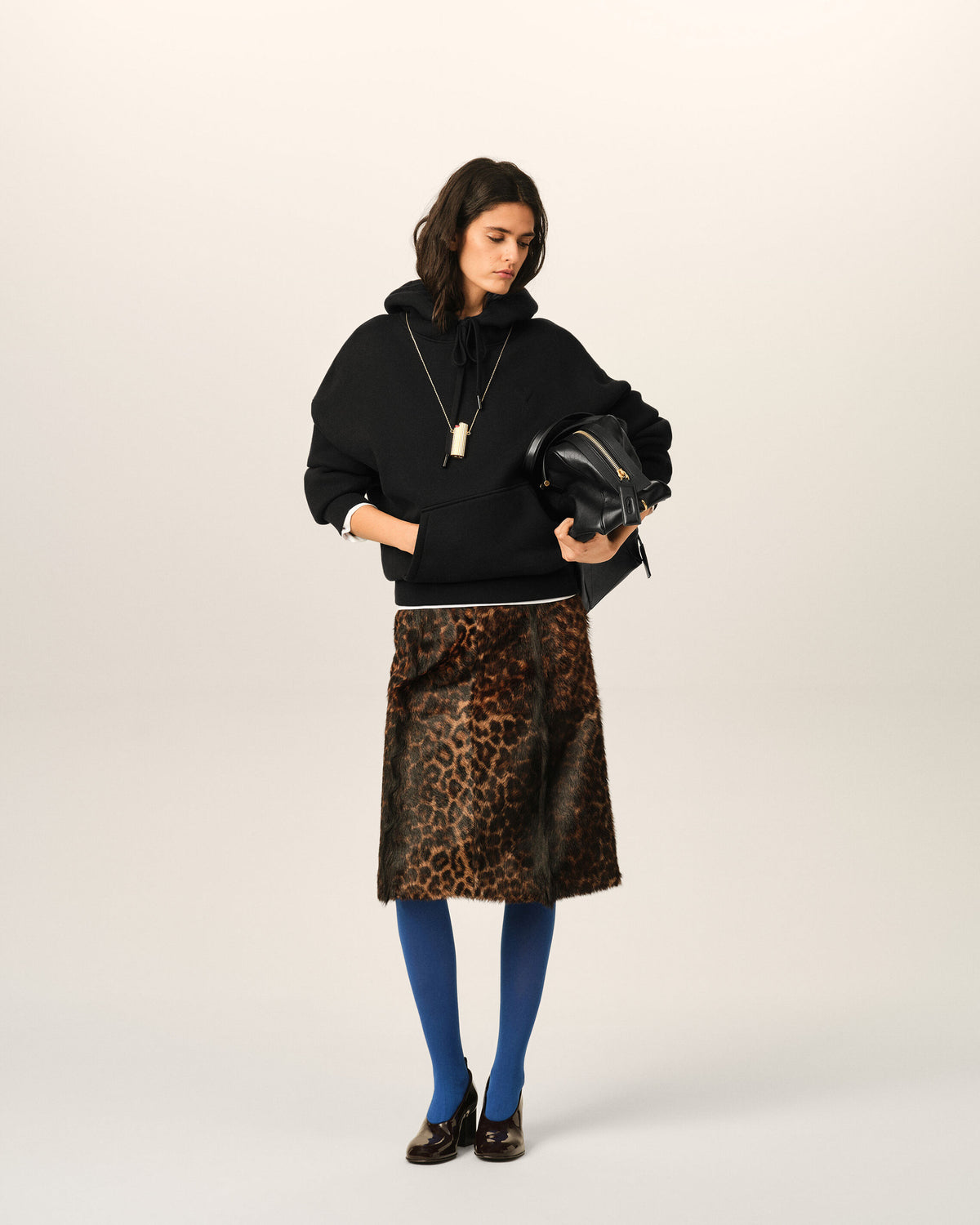 Sudadera con capucha Ami de Cœur de algodón negro con relieve - 9