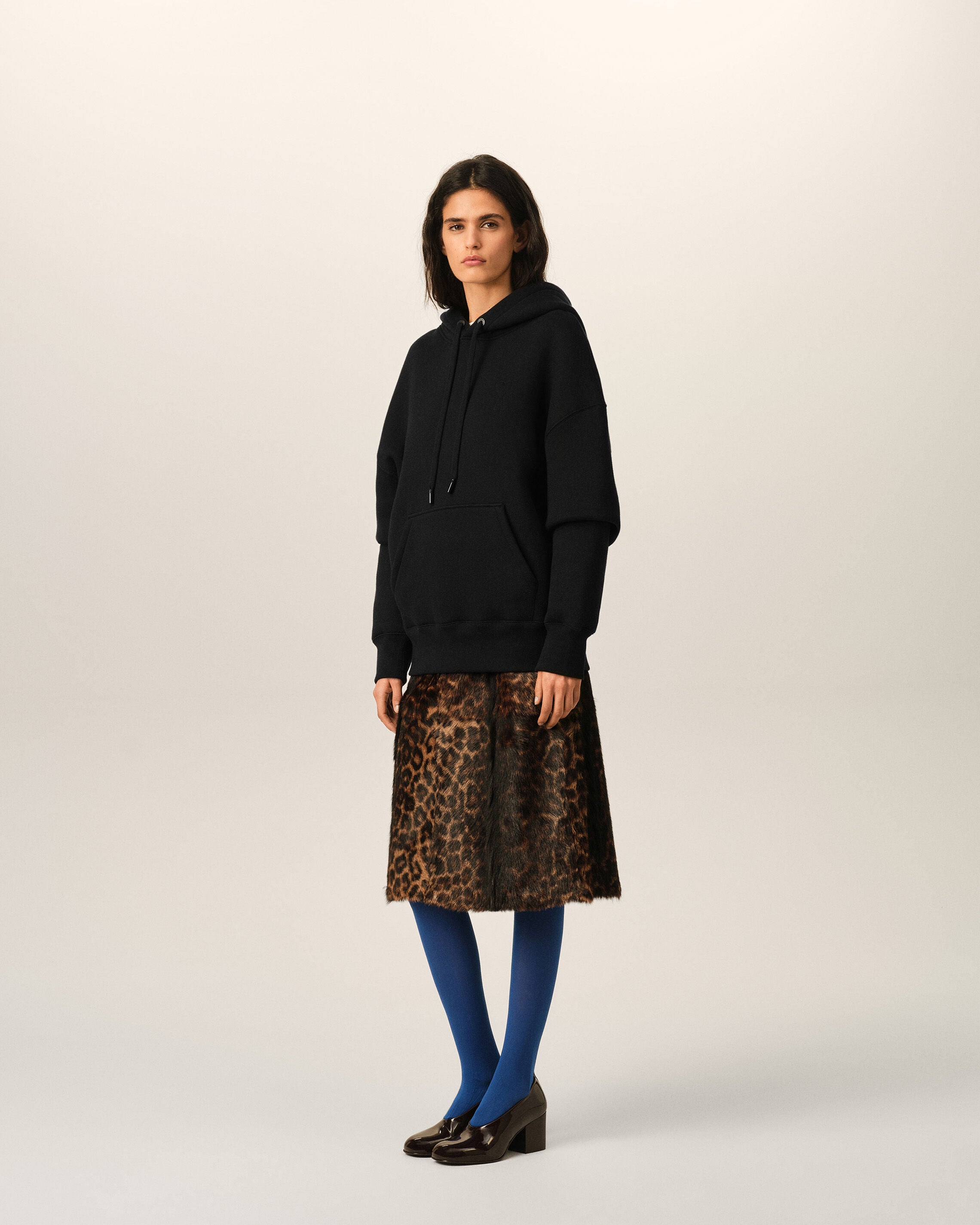 Black cotton hoodie with embossed Ami de Coeur - 12