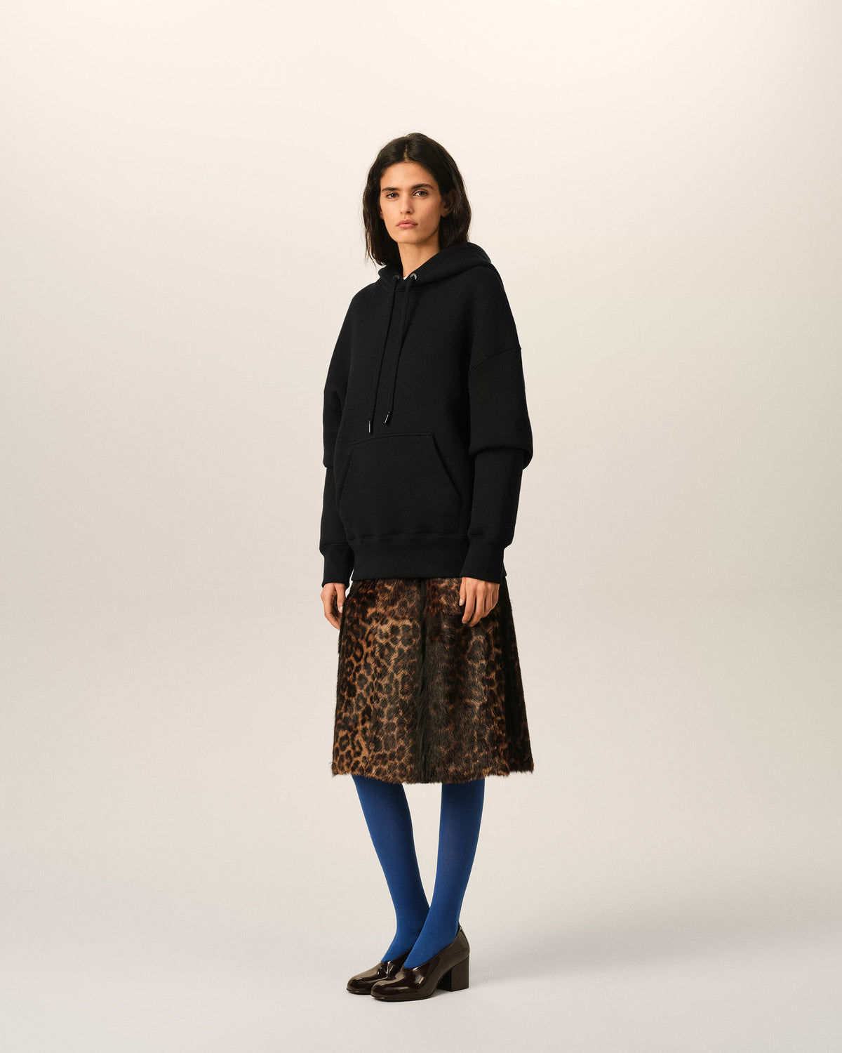 Sudadera con capucha Ami de Cœur de algodón negro con relieve - 12