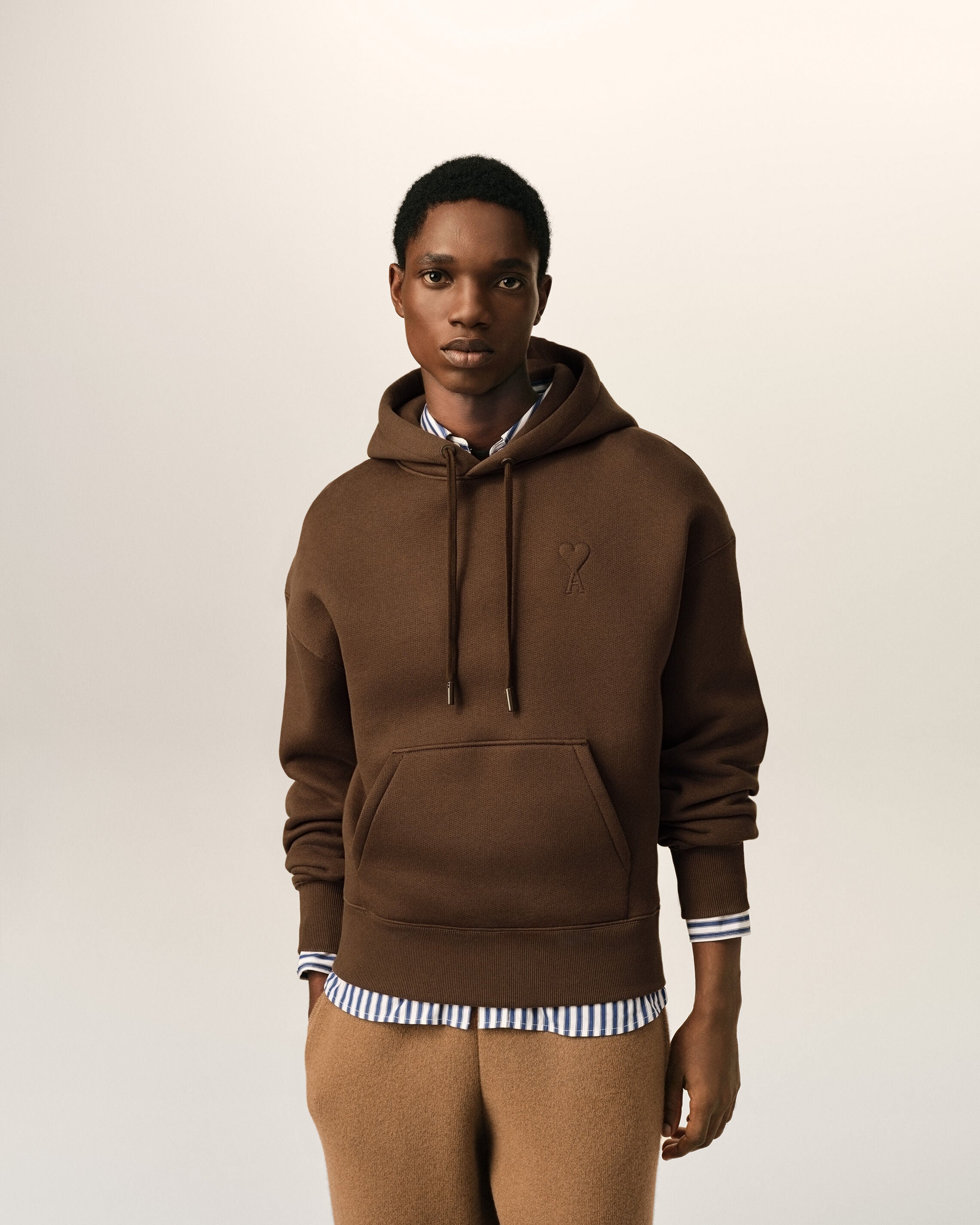 Brown cotton hoodie with embossed Ami de Coeur - 2