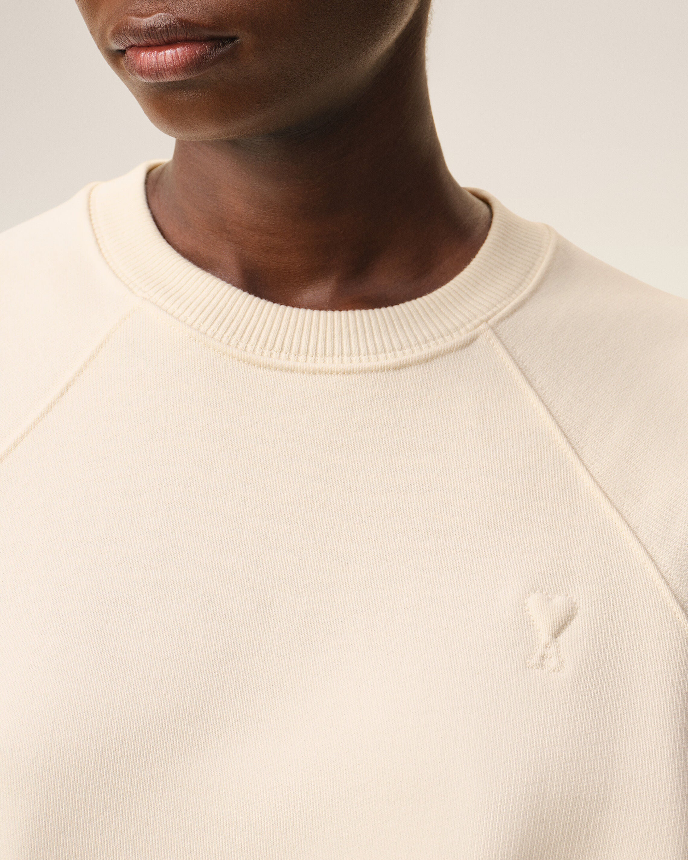 White Cotton Embossed Ami De Coeur Sweatshirt - 10