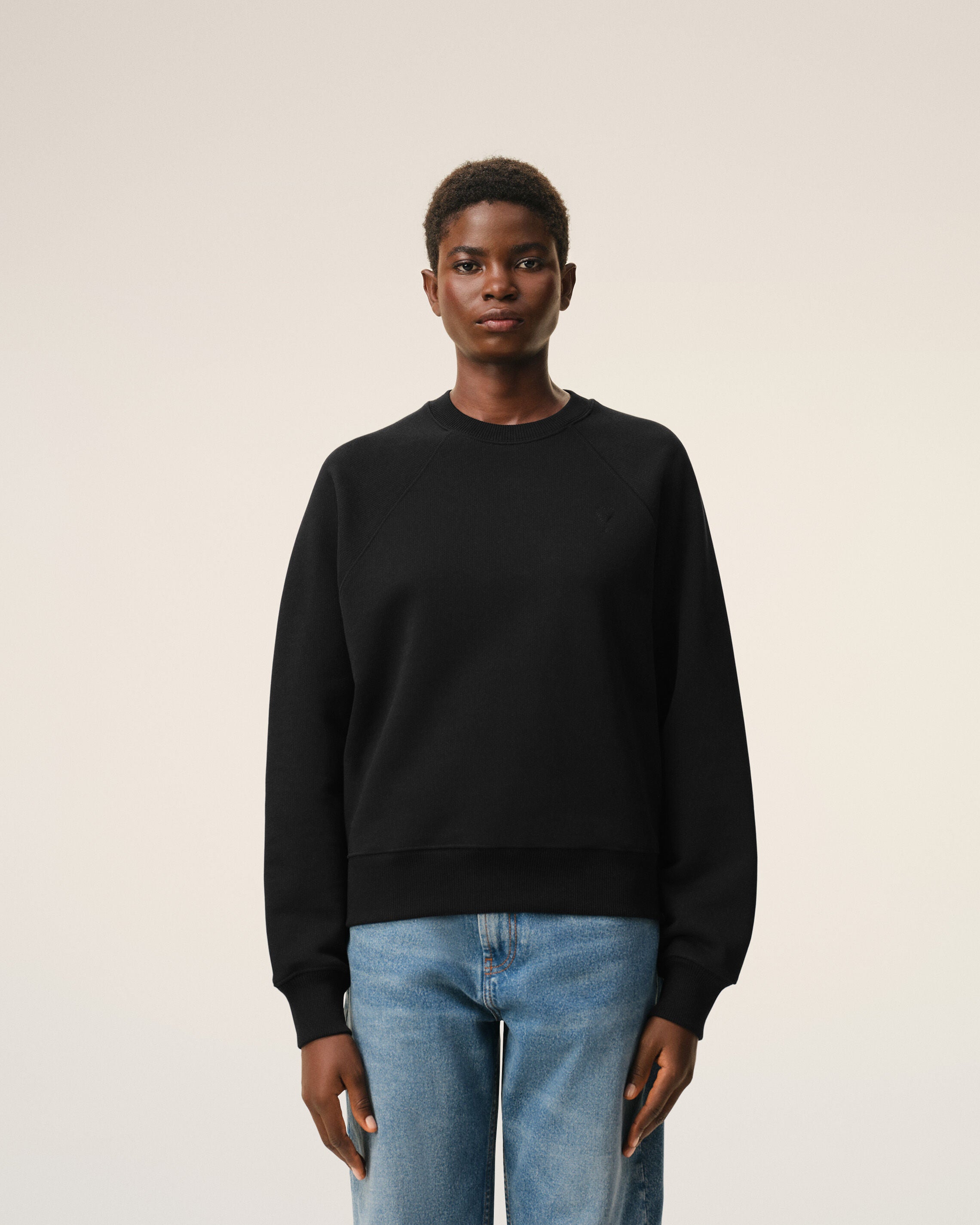 Black Cotton Sweatshirt with Embossed Ami De Coeur  - 9