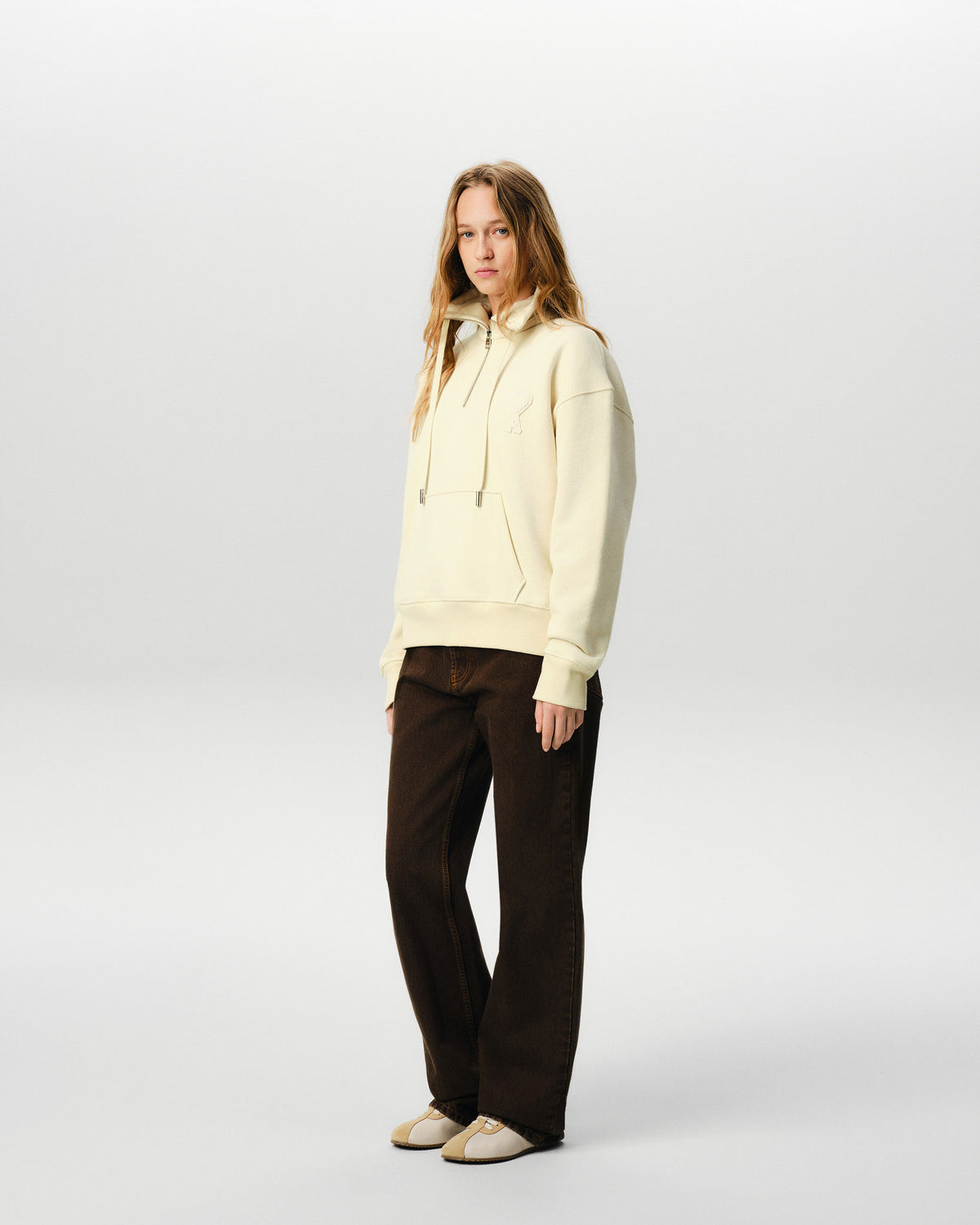 White zipped sweatshirt with Ami de Coeur - 12