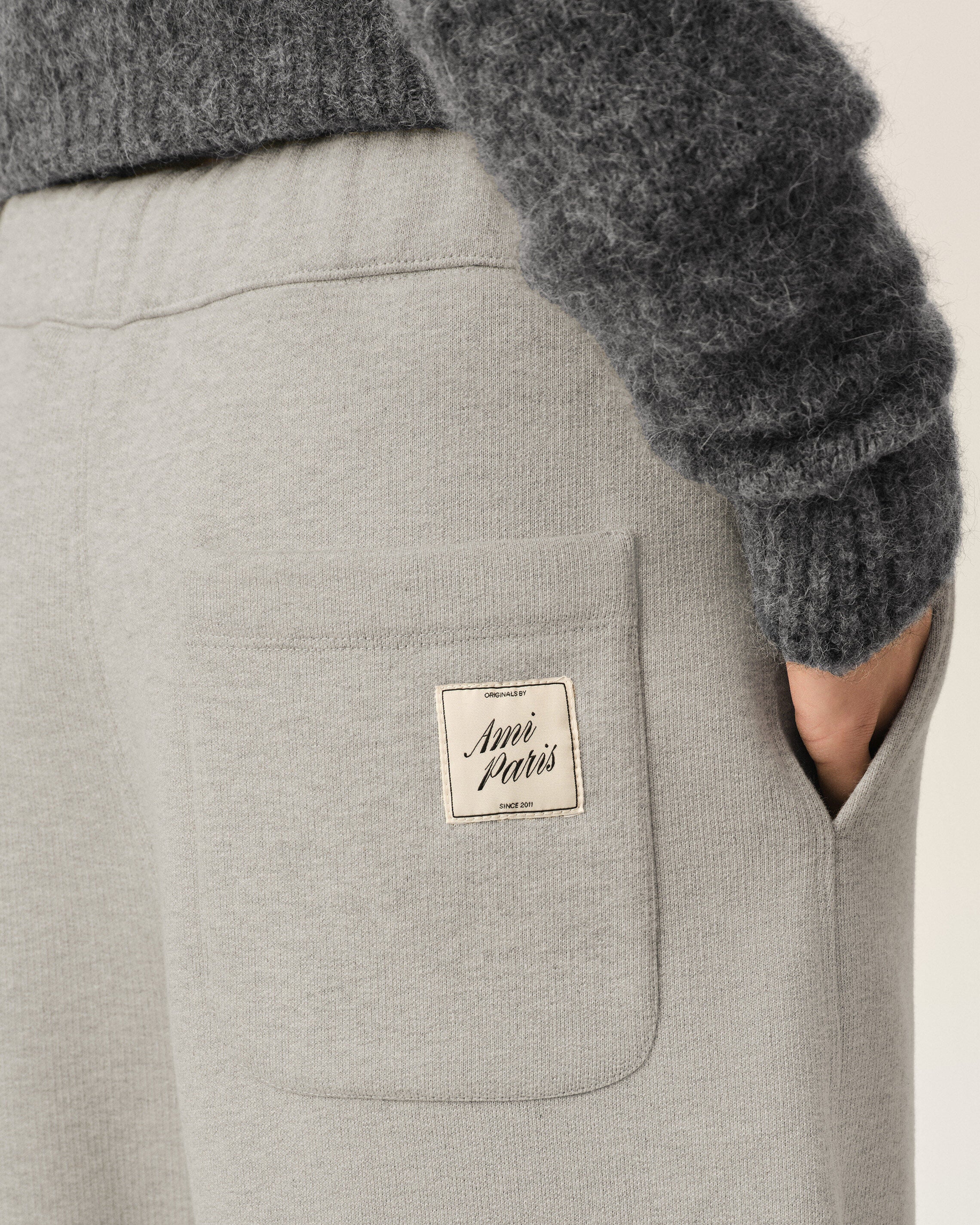Grey cotton track pants with heritage Ami Paris label - 12