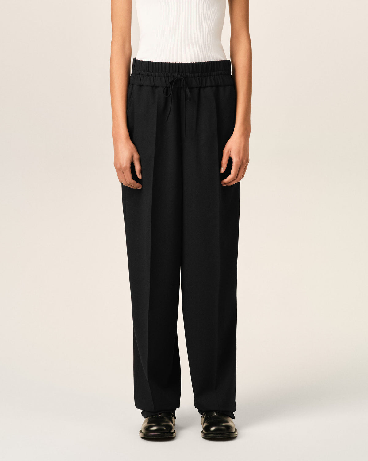 Pantalón de lana negro con cintura elástica - 9