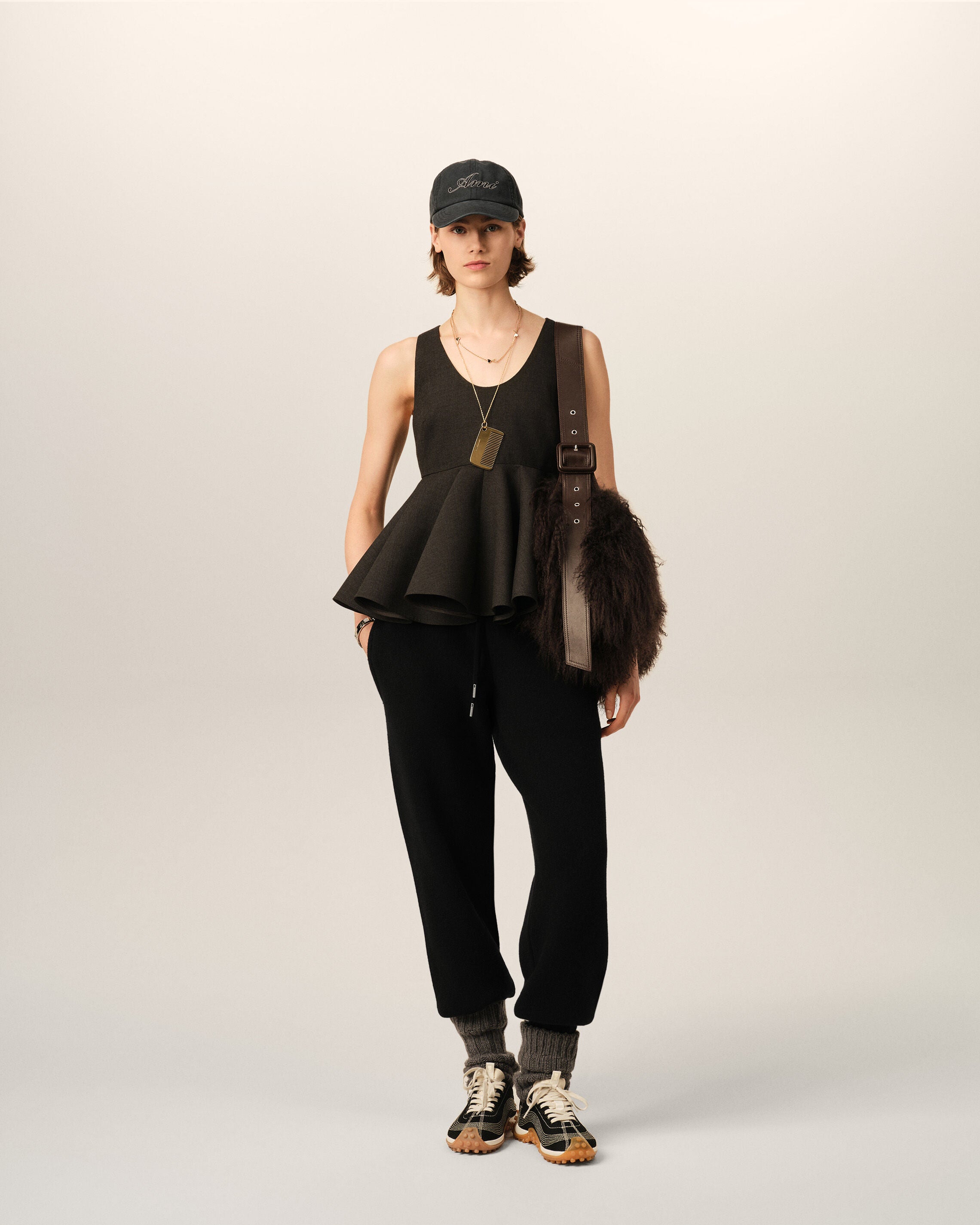 Black wool track pants - 9