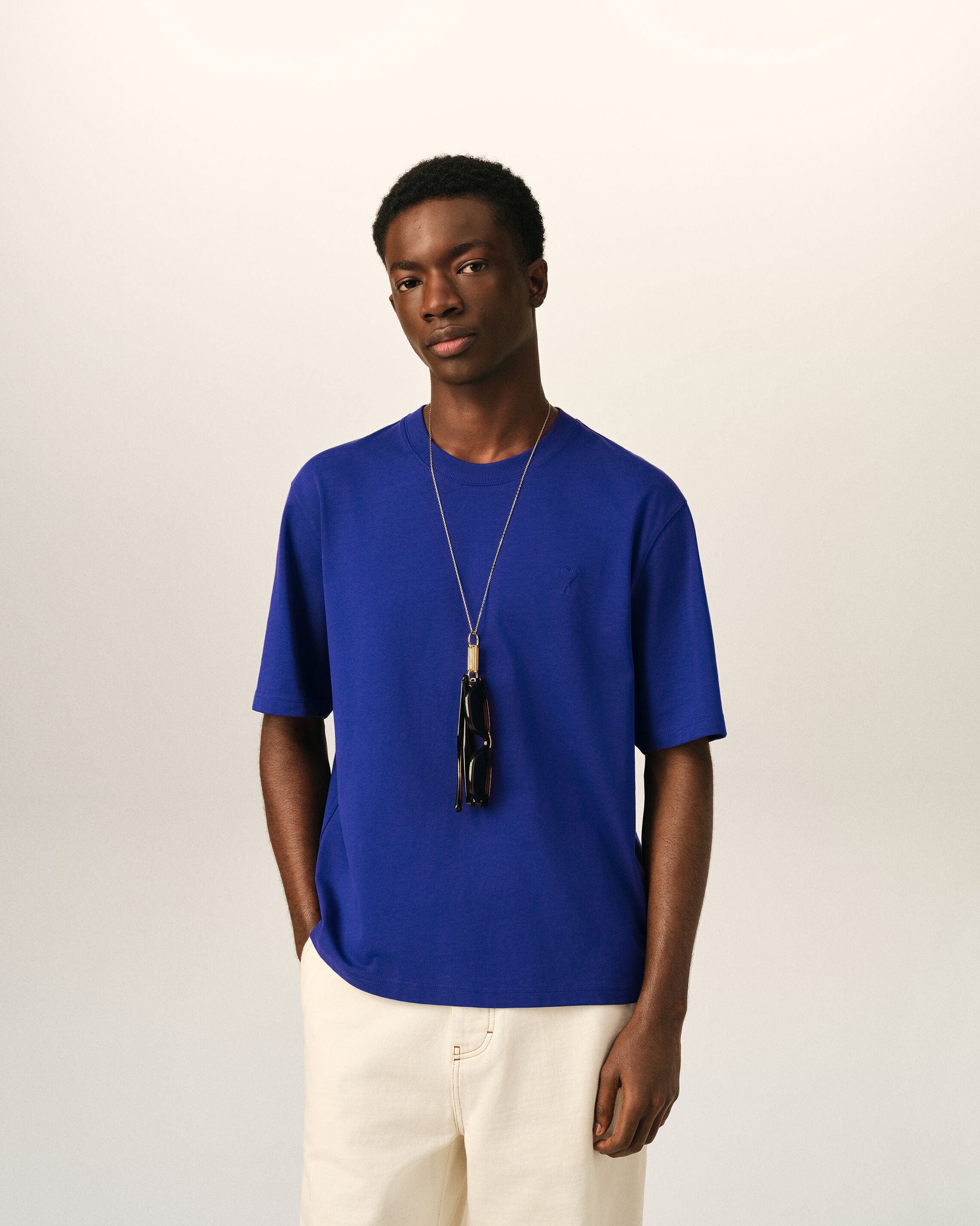 T-shirt bleu en coton Ami de Coeur embossé - 2