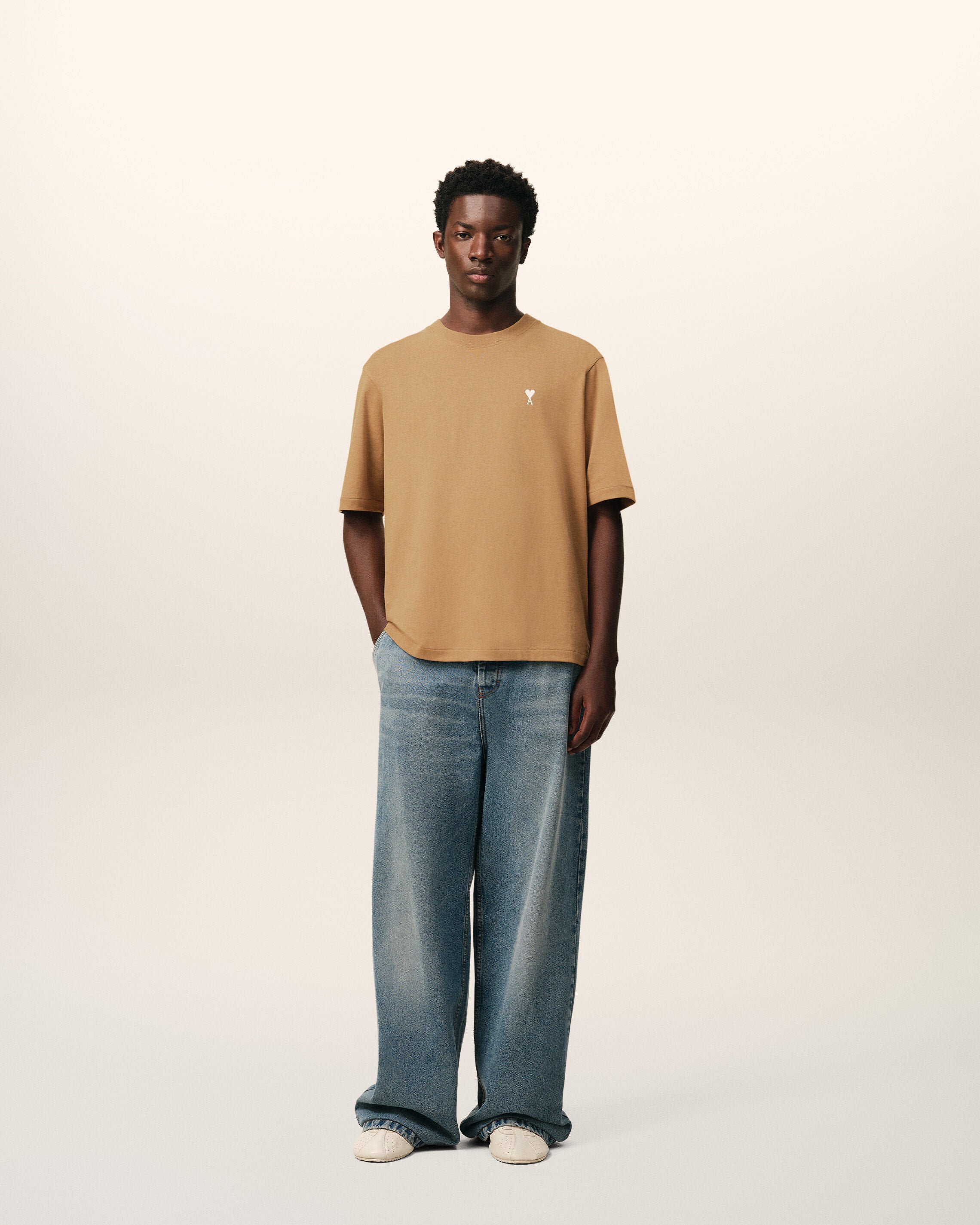 メンズ デザイナー Tシャツ＆トップス | AMI PARIS