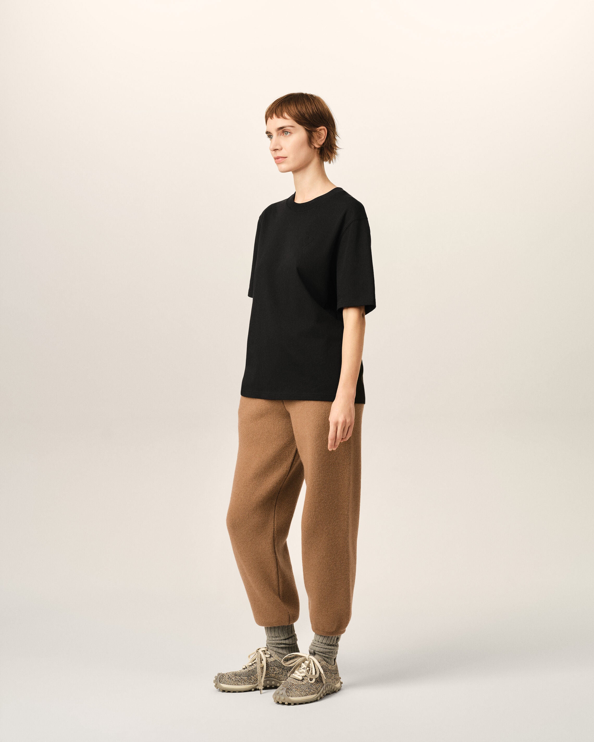 Camiseta negra de algodón Ami de Cœur en relieve - 12