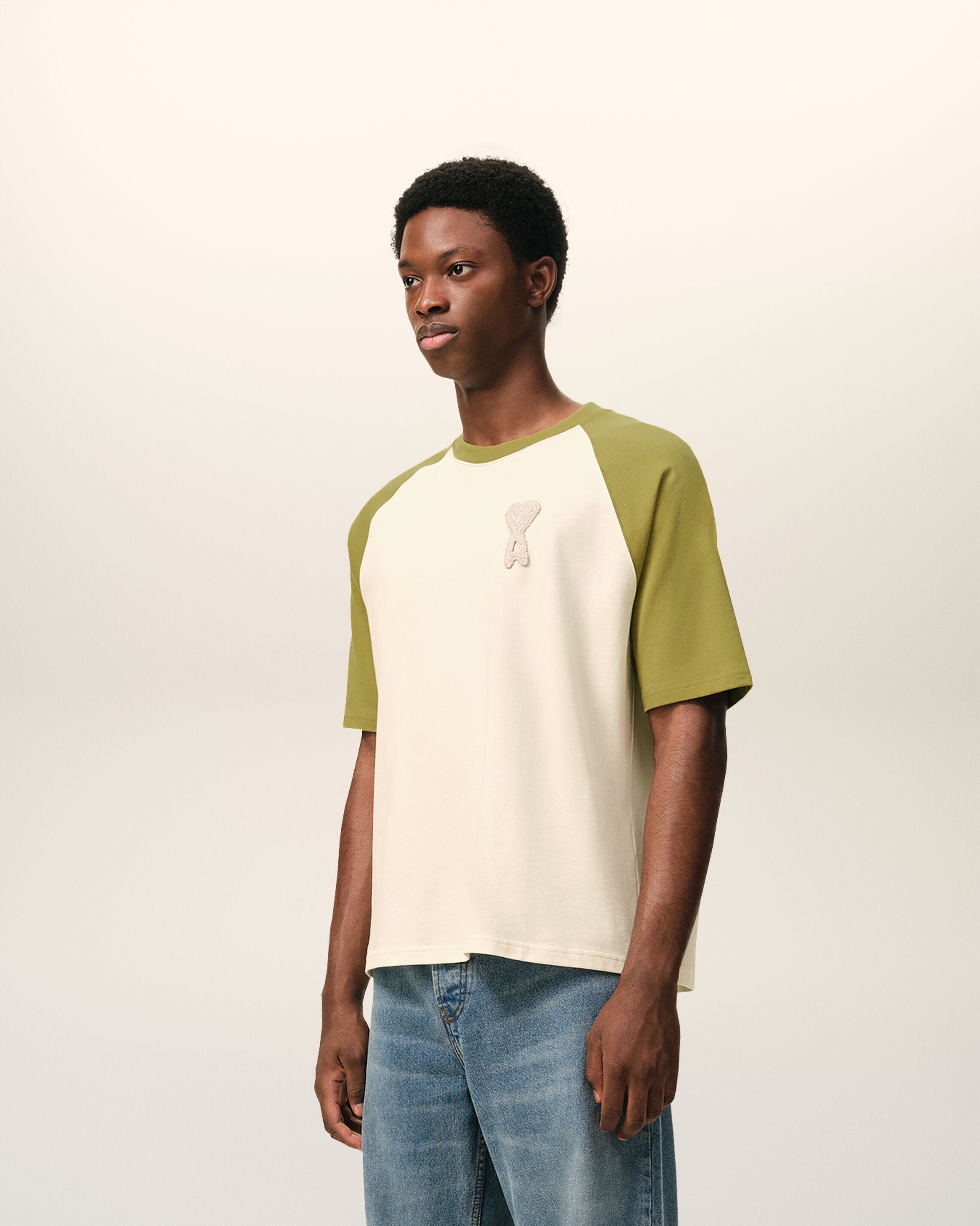 ホワイト＆グリーン コットン Ami De Coeur ニットパッチ Tシャツ