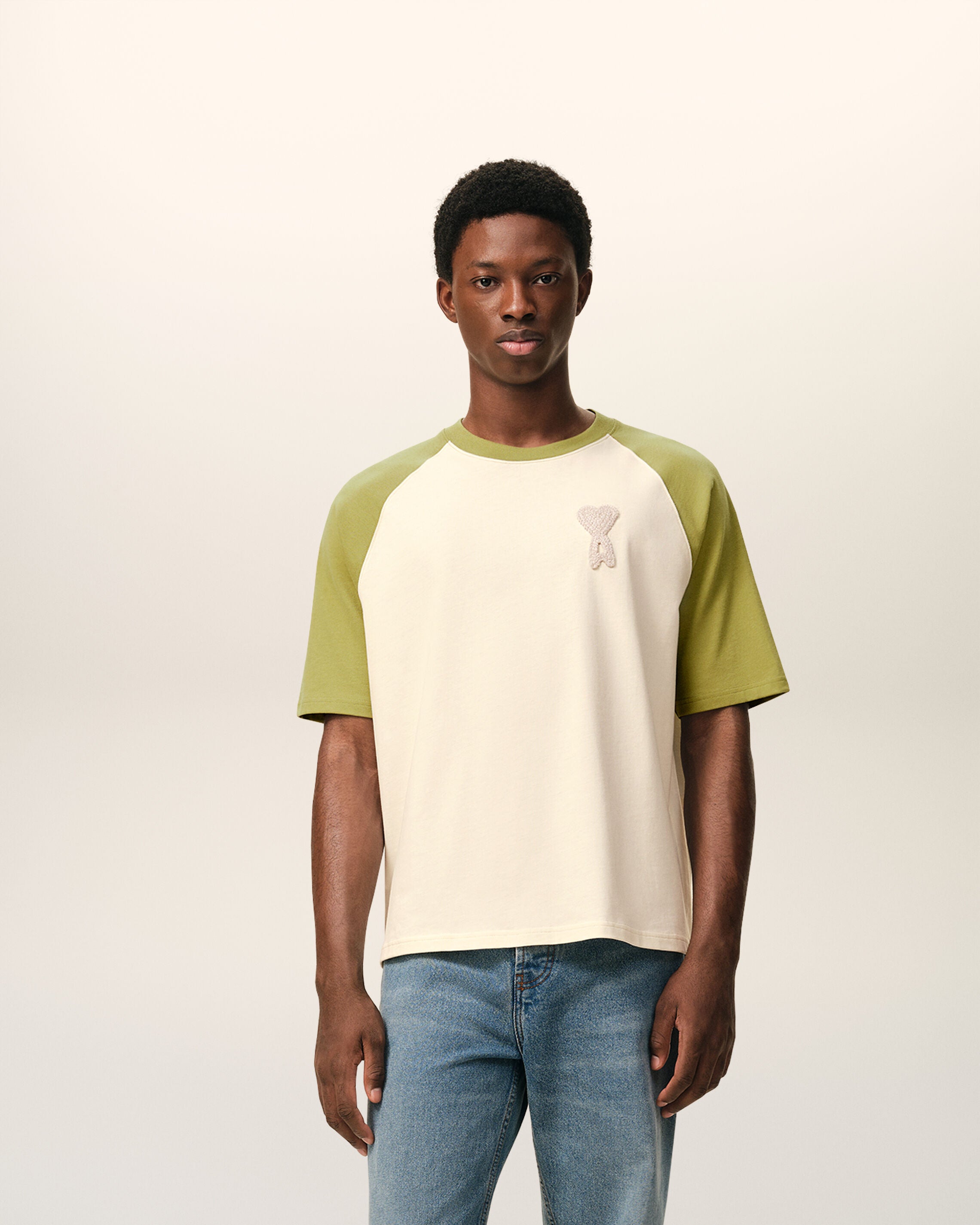ホワイト＆グリーン コットン Ami De Coeur ニットパッチ Tシャツ