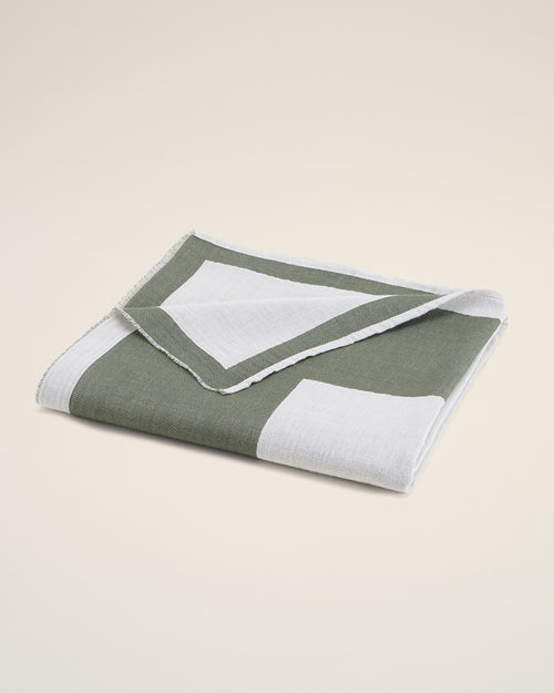 Black Cotton Bicolor Beach Towel - 2 - Ami Paris